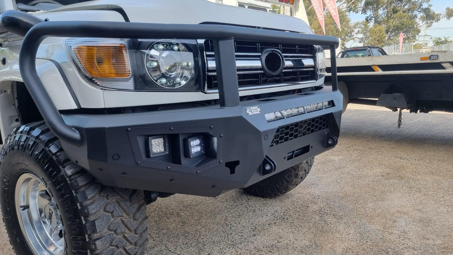 Ramped Up TOYOTA LANDCRUISER 70 SERIES HOOPED BULLBAR 2007-2023 ( Matte Black)