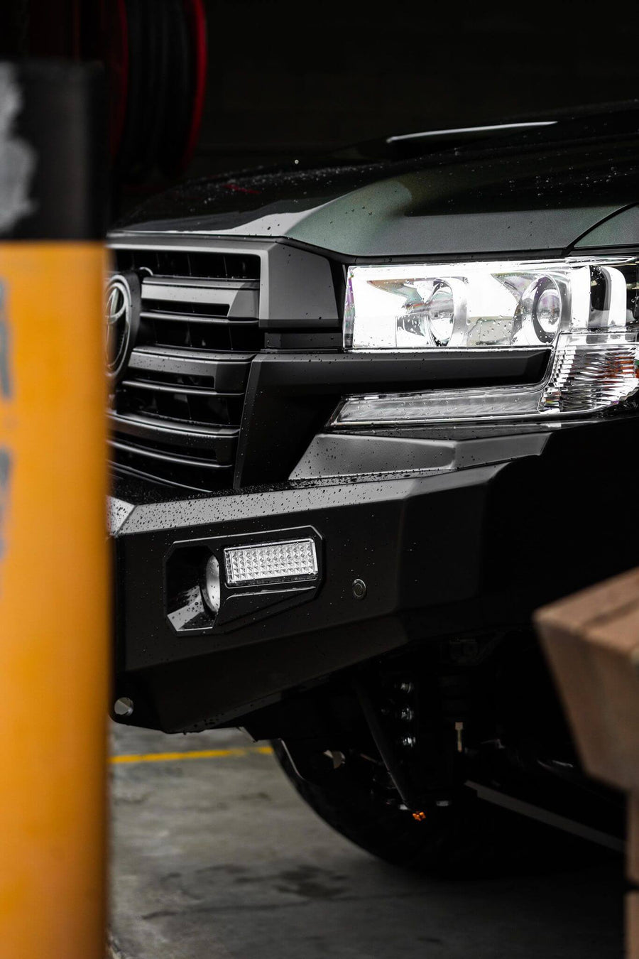 Jungle 4x4 TOYOTA LANDCRUISER 200 SERIES BULLBAR 2016+