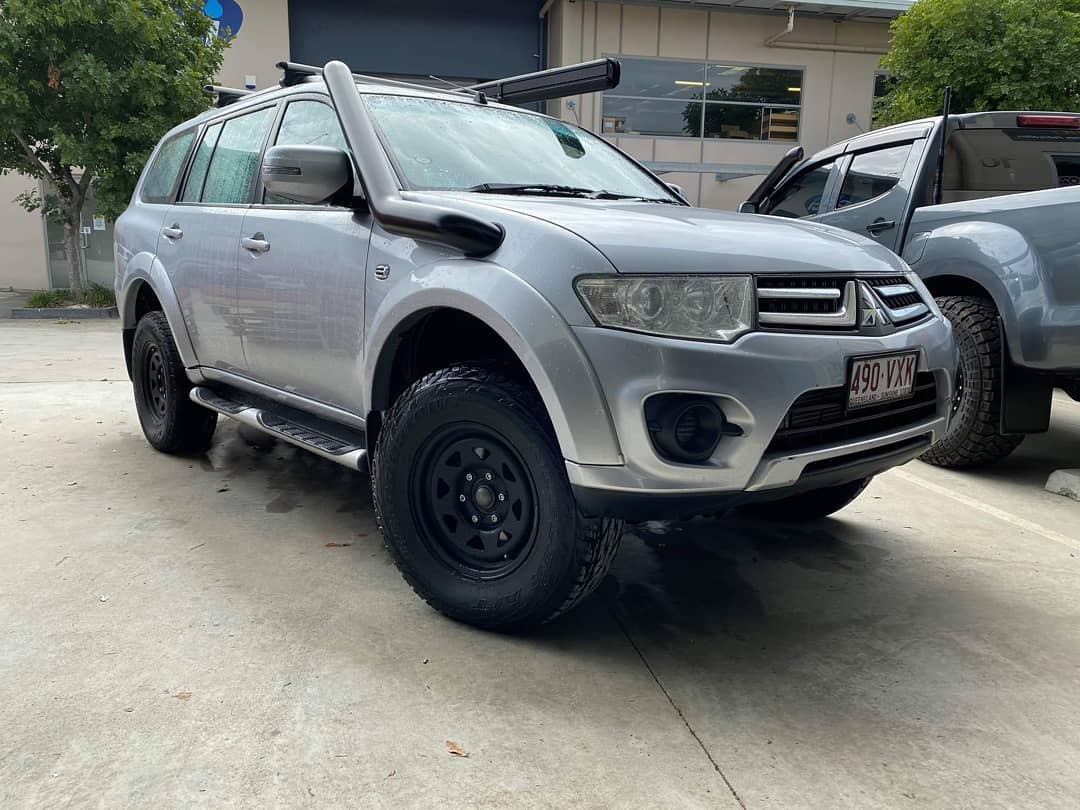 Mitsubishi Challenger 2.5L 4″ Stainless Steel Snorkel/Airbox Kit