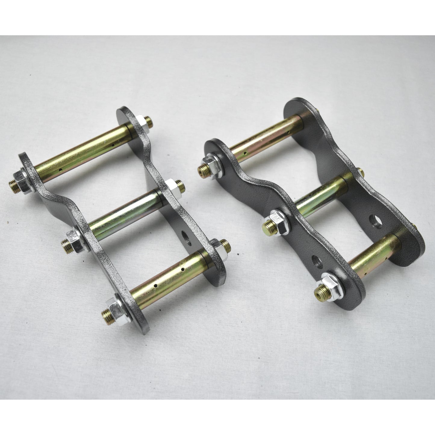2" REAR EXTENDED GREASABLE SHACKLES FOR LDV T60 2017-2023