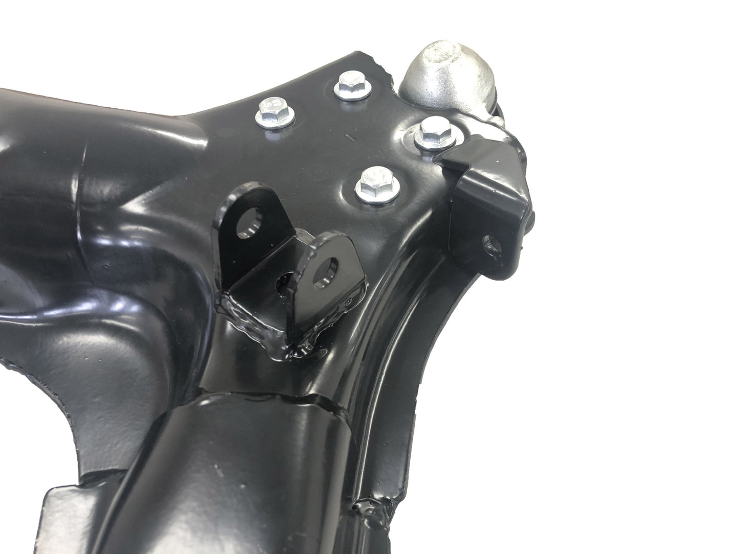 Front lower control arm Fit For Holden Redeo RA Colorado RC 4WD 2003-2012 For Great Wall V200/240 K2