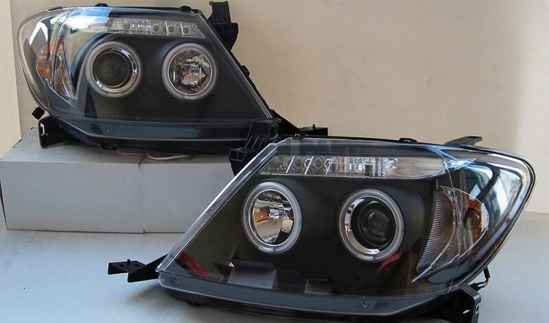 Black CCFL Angel-Eyes Projector Headlights Fit For Toyota Hilux SR5 2005-2010