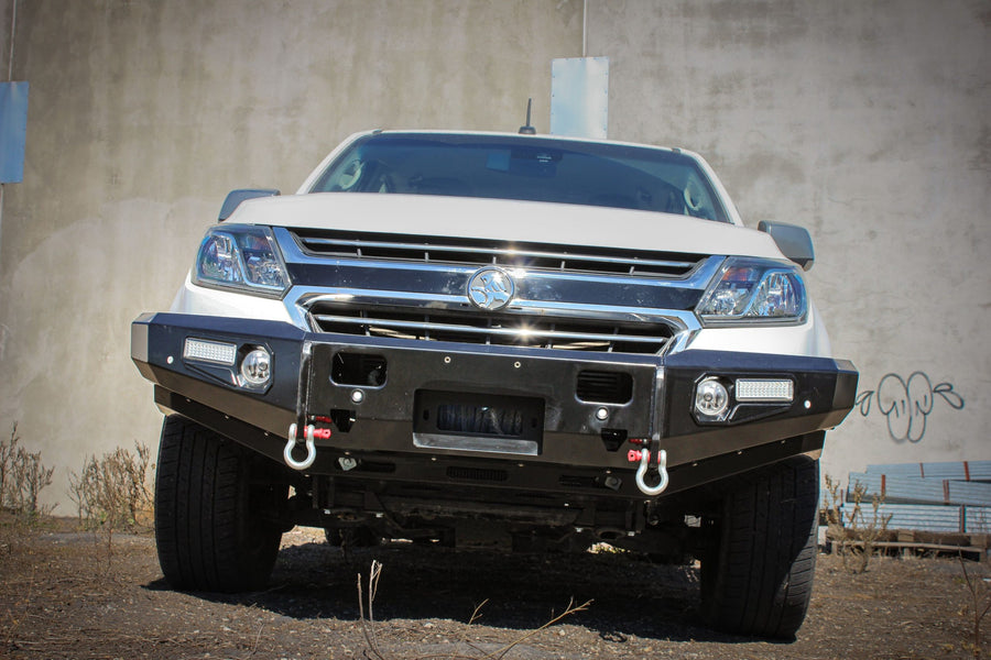 Jungle 4x4 BULL BAR HOLDEN COLORADO 2016+
