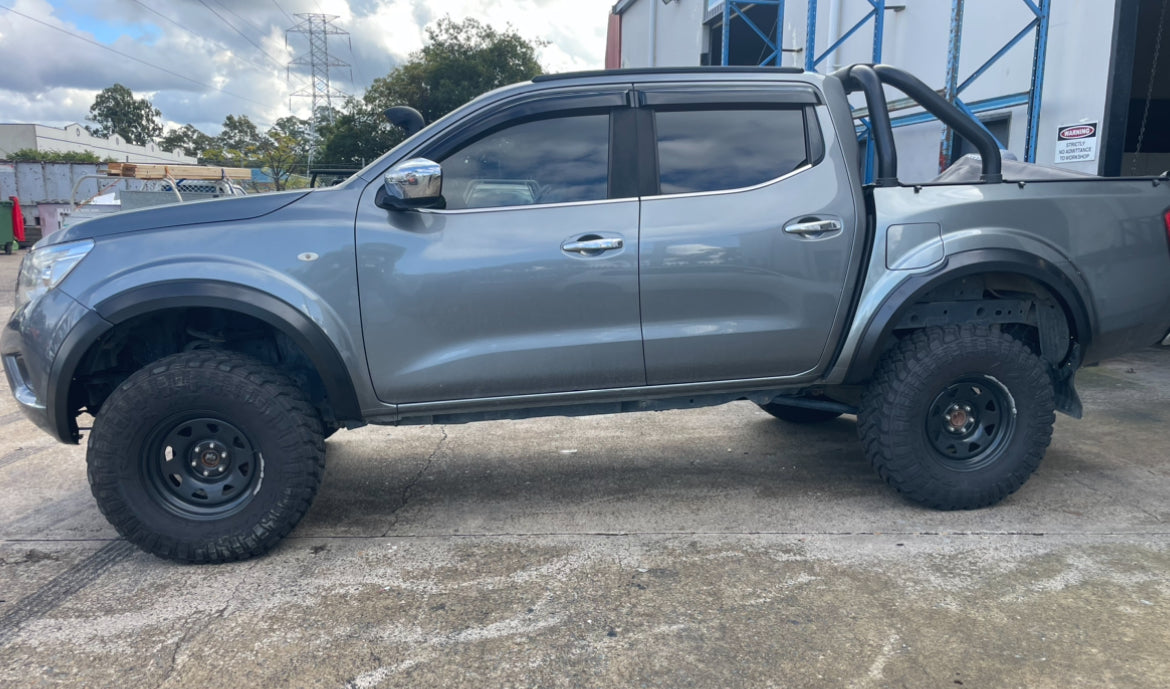 NISSAN NAVARA NP300 2015-2020 FENDER FLARES