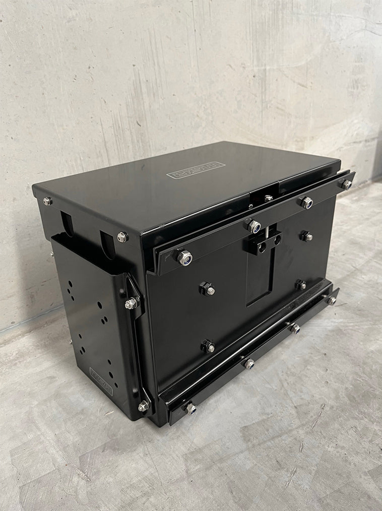 MSA 4X4 BATTERY BOX LARGE - 40018