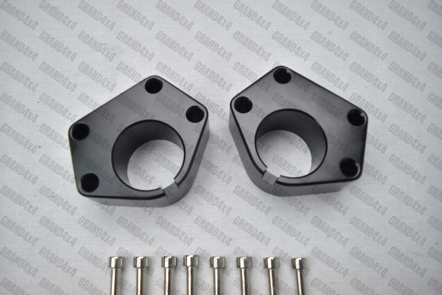 REAR SHACKLES BALL JOINT SPACER LIFT FOR TOYOTA HILUX IFS LN107 LN166 1989-2004
