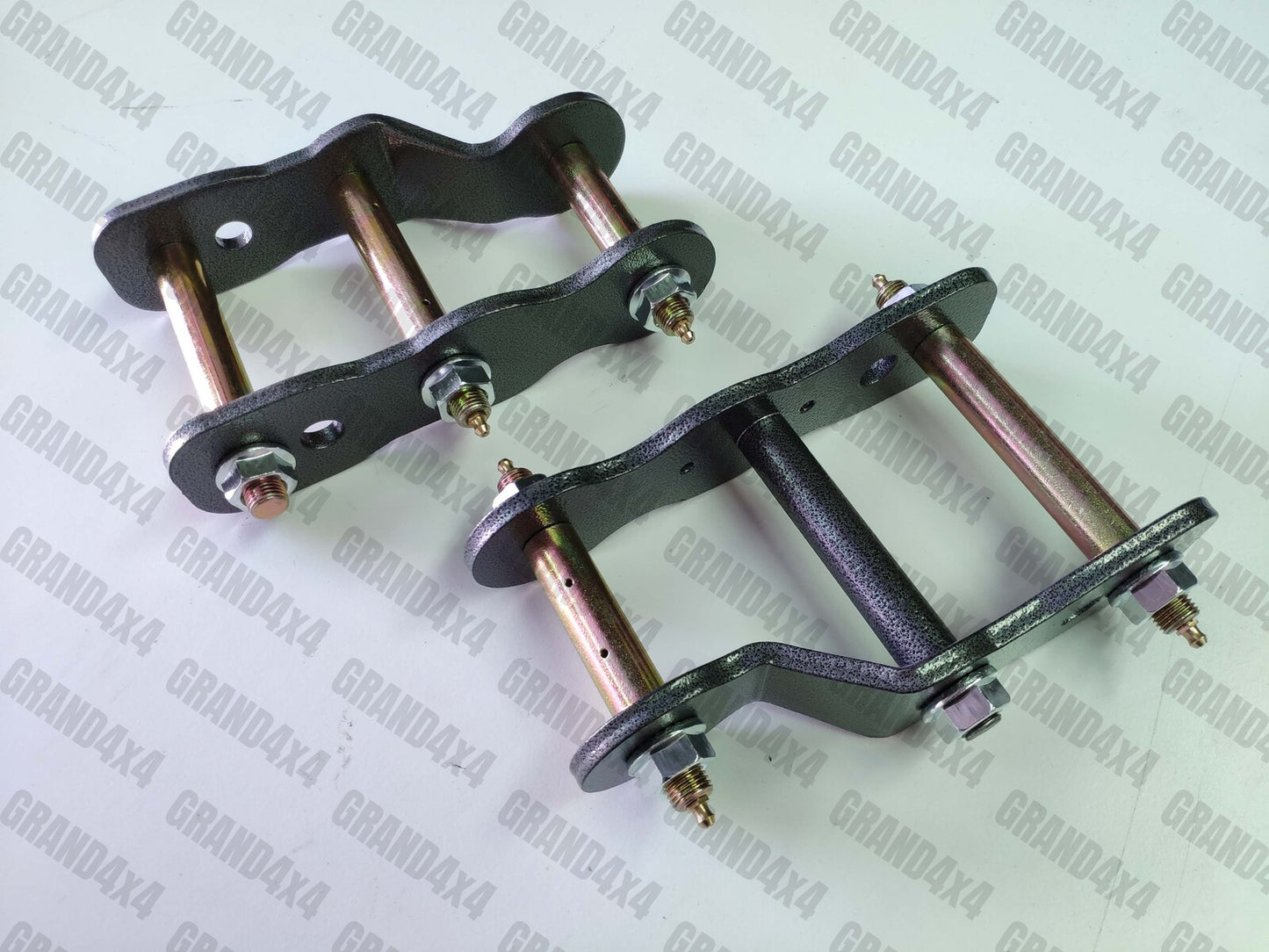 2" LIFT KIT STRUT SPACERS EXTENDED SHACKLES FITS TOYOTA HILUX 2015 - ON 4X4 4WD