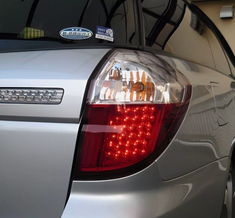 Clear Red LED Tail Lights Fit For Subaru Legacy Liberty Outback 2003-2009