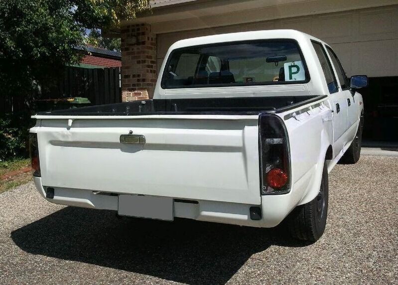 Black Altezza Tail Lights Fit For Toyota Hilux UTE PICK UP 1989-1997