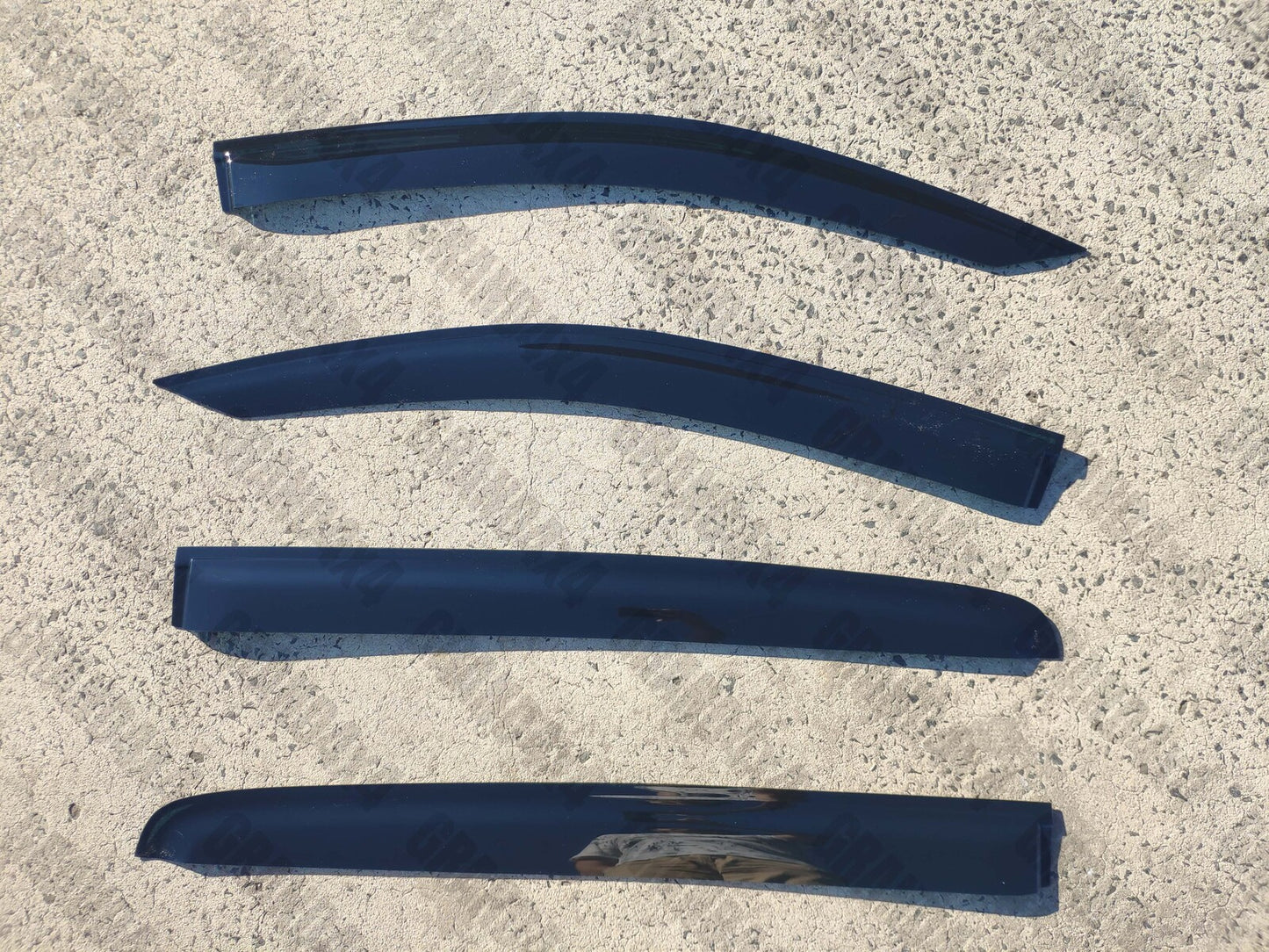 PREMIUM WEATHERSHIELDS TINTED WINDOW VISORS FOR ISUZU MU-X 2013 - 2020