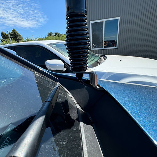 Kia Sorento 2021+ Bonnet Aerial UHF Antenna Bracket BB-126