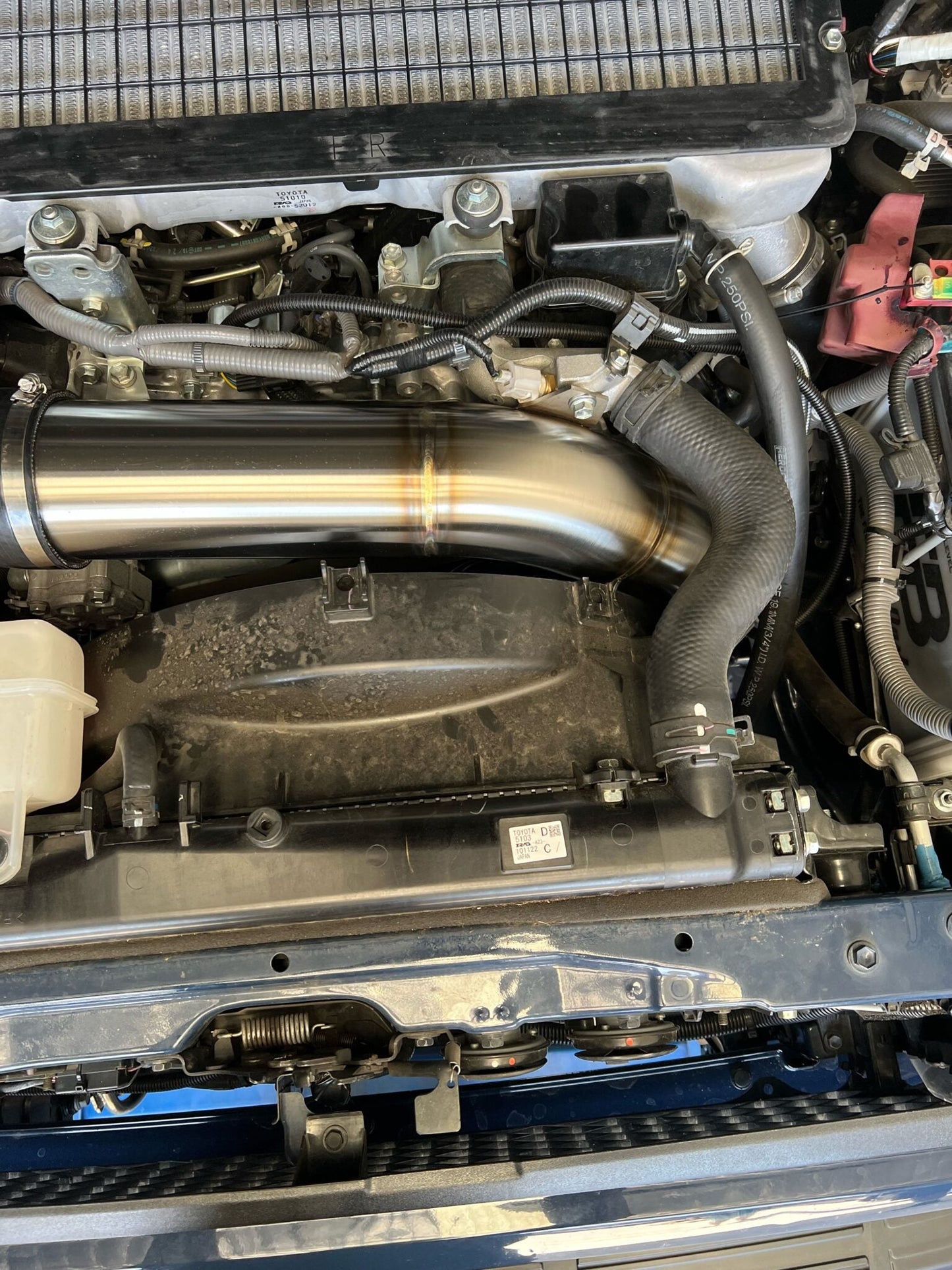 Toyota Landcruiser VDJ 76-79 4″ Intake Pipe