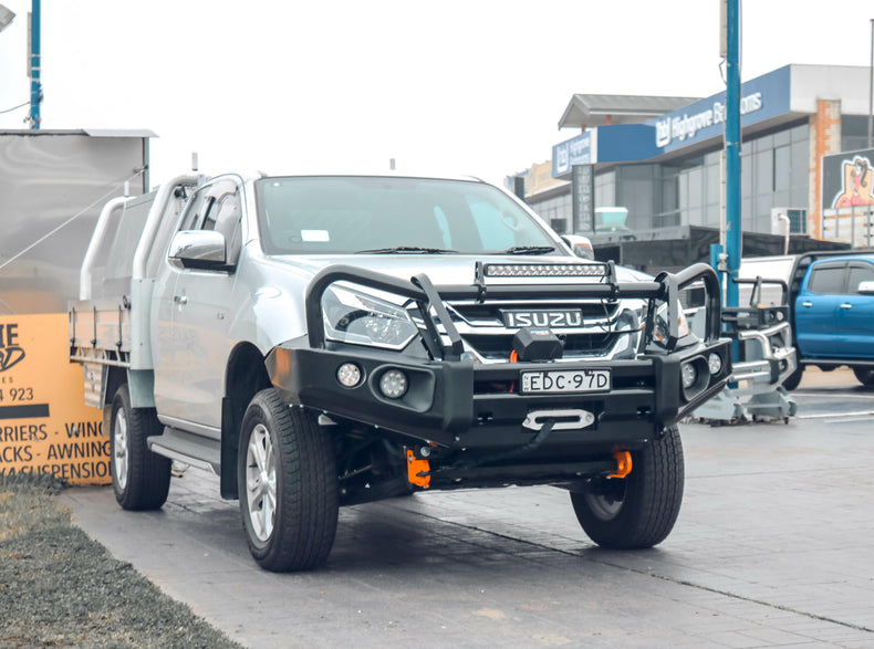 Isuzu DMAX 17+ Elite Rockarmor Bull Bar (Jan 17 2020) Ramped up 4x4