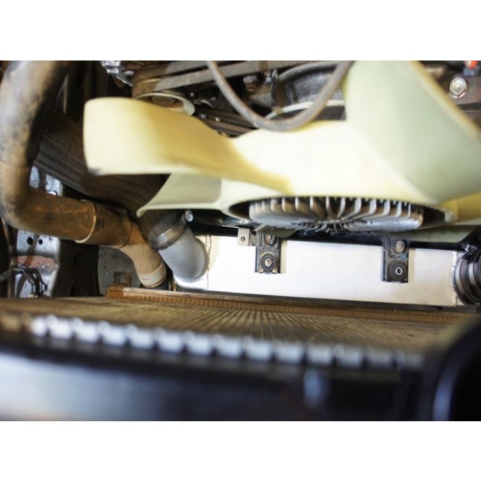 Mitsubishi Pajero Intercooler 2006+ NS/NT/NW/NX V80 (4th Generation)