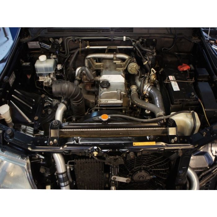 MITSUBISHI PAJERO 2000-2006 NM/NP V60 (3RD GENERATION) Series 2 Intercooler