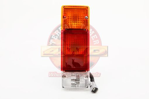 Lamp Assy Rear R/H Pick Up Tray Fit For Landcruiser FZJ79 & Landcruiser HZJ79 - Terrain Tamer 81550-60422
