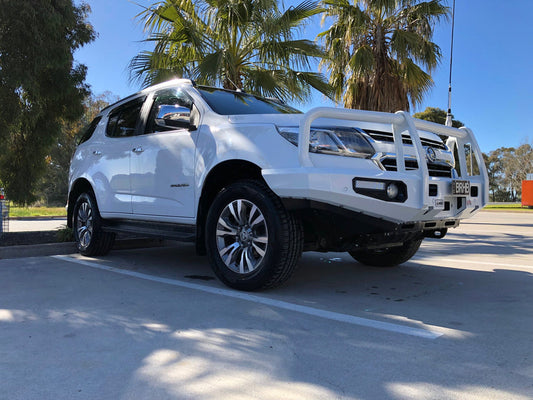 Jungle 4x4 HOLDEN TRAILBLAZER BULL BAR 2018+