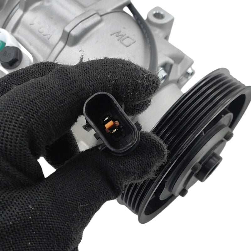 AC Compressor With Clutch Fit For Hyundai I40 VF 1.7L Diesel D4FD 03/2012-05/2019 977013Z000
