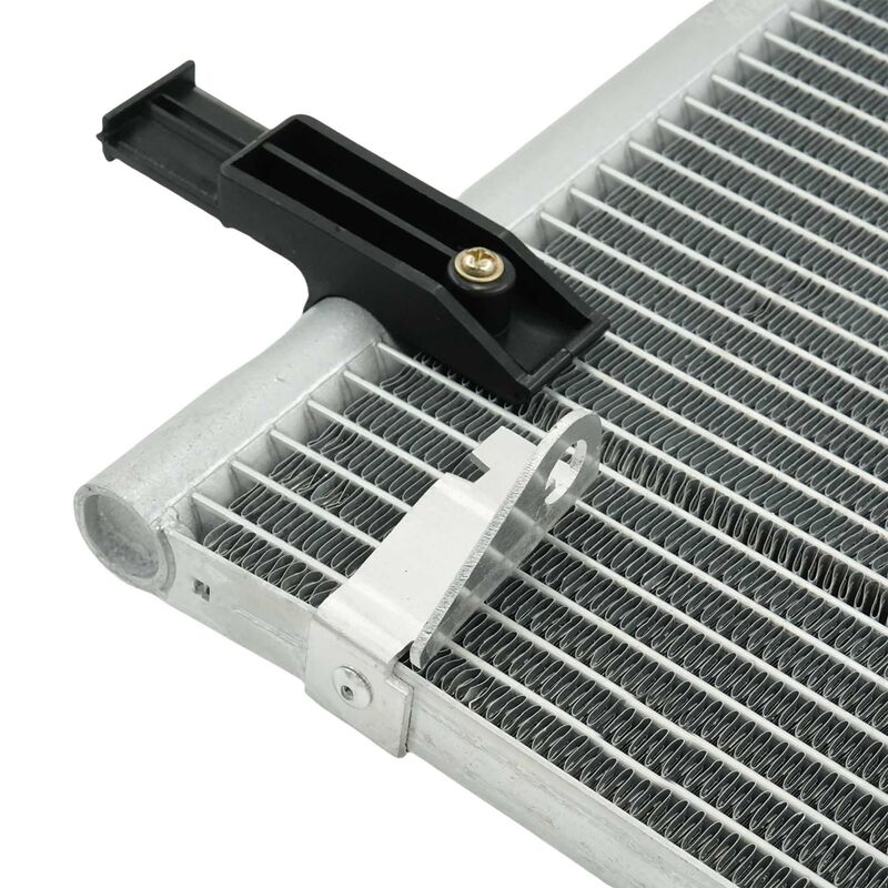 AC Condenser Fit For Holden Commodore VY 3.8L 5.7L LS1 L67 LN3 Petrol 2002-2004