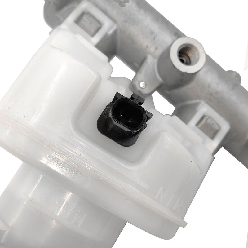 Brake Master Cylinder Fit For Holden Rodeo RA TFR26 TFS26 TFS27 V6 3.5L 3.6L 2003-2008
