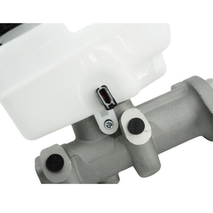 Master Cylinder Fit For Nissan Navara D40 4Cyl 2.5L Diesel 09/2005-08/2015
