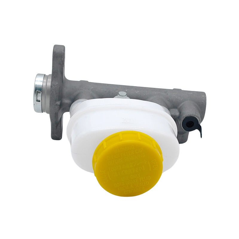 1 x Brake Master Cylinder Fit For Nissan Navara D22 2.4L KA24DE TD27 QD32E 1997-2000