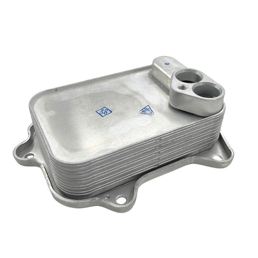 Engine Oil Cooler Fit For Skoda Octavia 1Z Fabia 5J Yeti 5L For Audi A1 8X A3 8P FWD Petrol 4Cyl 2007-2015