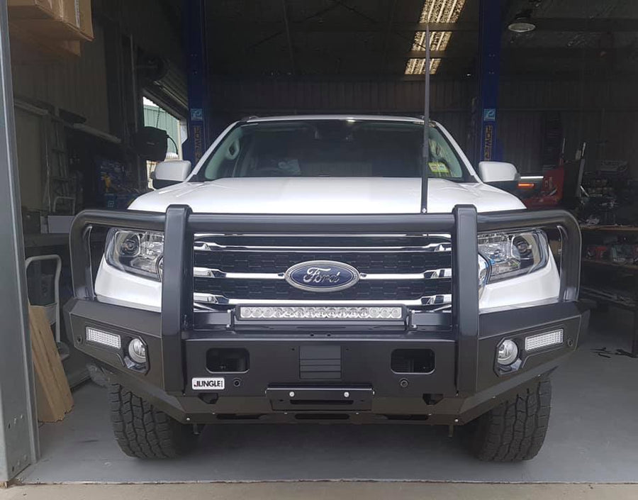 Jungle 4x4 BULL BAR FORD EVEREST 2018+