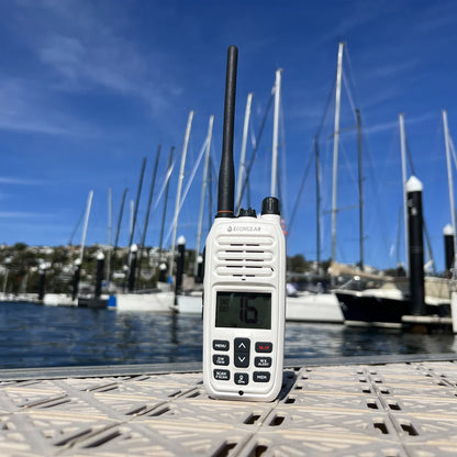 ECOXGEAR 
5.0W VHF MARINE RADIO 
EXM600