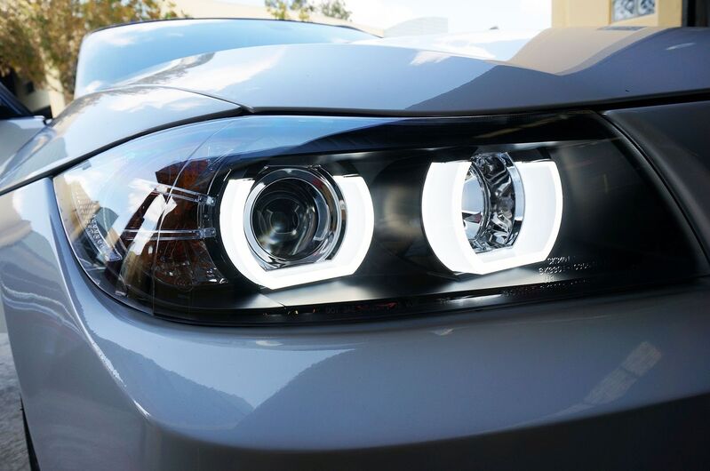 Black 3D LED DRL Angel-Eyes Projector Head Lights Fit For BMW 3-Series E91 E90 Sedan 2005-2008