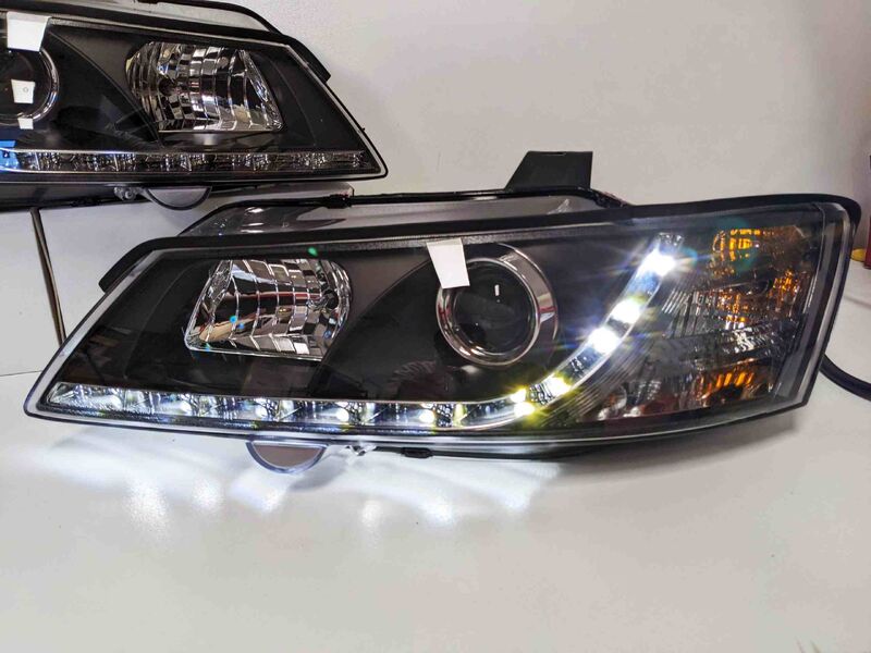 Black DRL LED Projector Head Lights Fit For Holden Commodore VY UTE 2002-2004