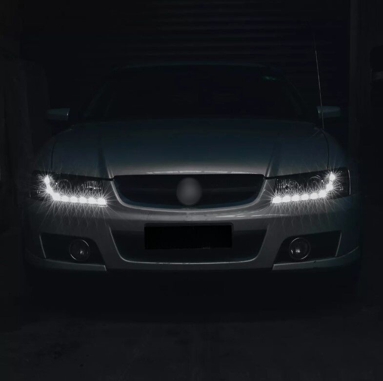 Black DRL LED Projector Head Lights Fit For Holden Commodore VZ UTE 2004-2006