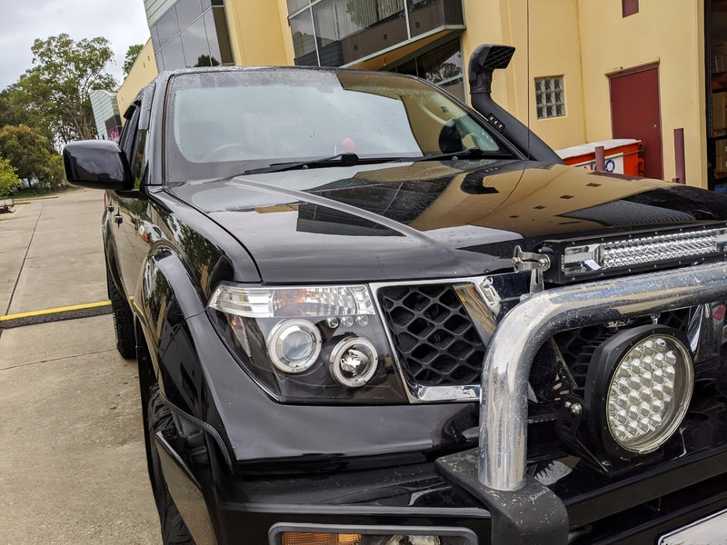Black LED Angel-Eyes Head Light Fit For Nissan Navara D40 Pathfinder R51 2004-2011