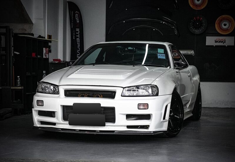 BNR34 GTR R34 OE Style Headlights Fit For Nissan Skyline R34 GTT GTR 1998-2001