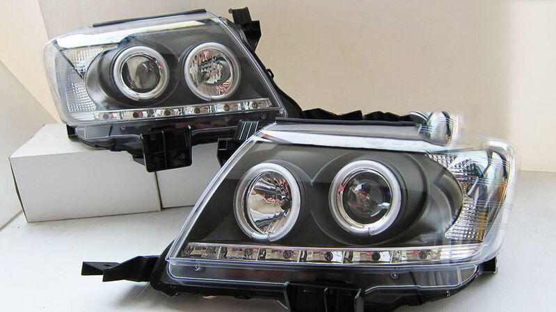 Black DRL LED Angel-Eyes Projector Headlights Fit For Toyota Hilux SR5 2011-2014