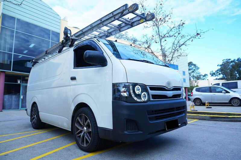 Black CCFL DRL Projector Headlights Fit For Toyota Hiace Van 2011-2014