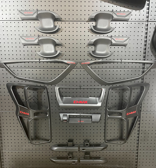ISUZU D-MAX COMPLETE BLACK OUT TRIM KIT 2020+