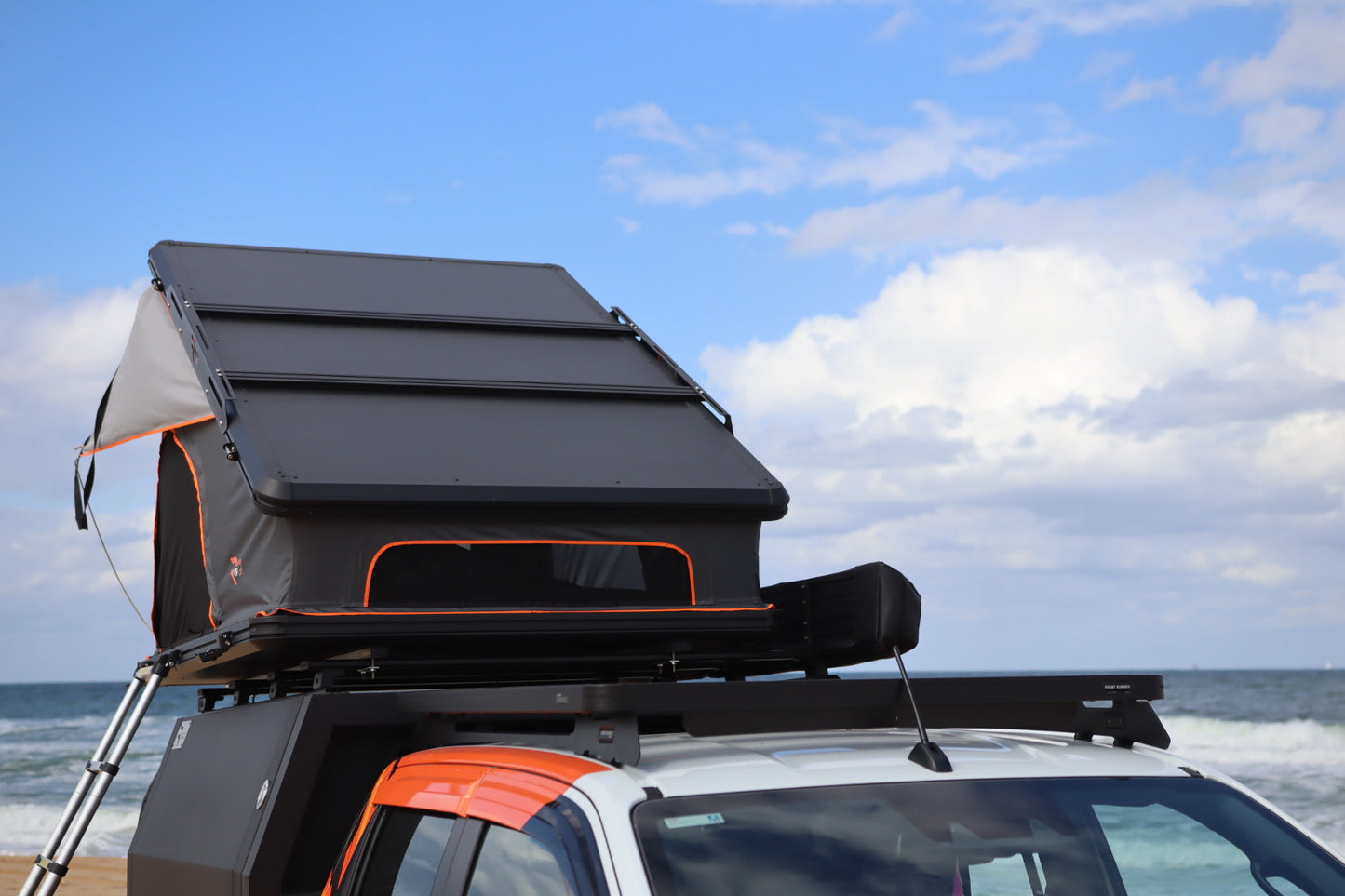 RAMPED UP 4X4 ROOF TOP TENT (ALUMINUM TRIANGLE)