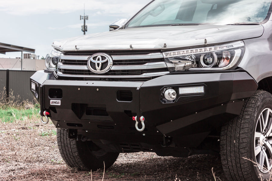 Jungle 4x4 BULL BAR TOYOTA HILUX REVO 2015+