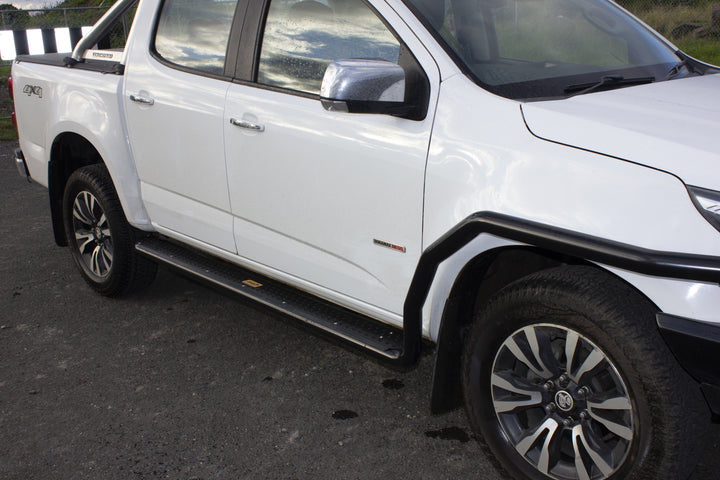 Jungle 4x4 SIDE STEPS HOLDEN COLORADO 2016+ PJ405-COLO16