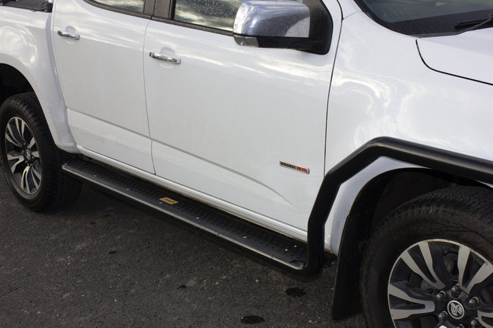 Jungle 4x4 SIDE STEPS HOLDEN COLORADO 2016+ PJ405-COLO16