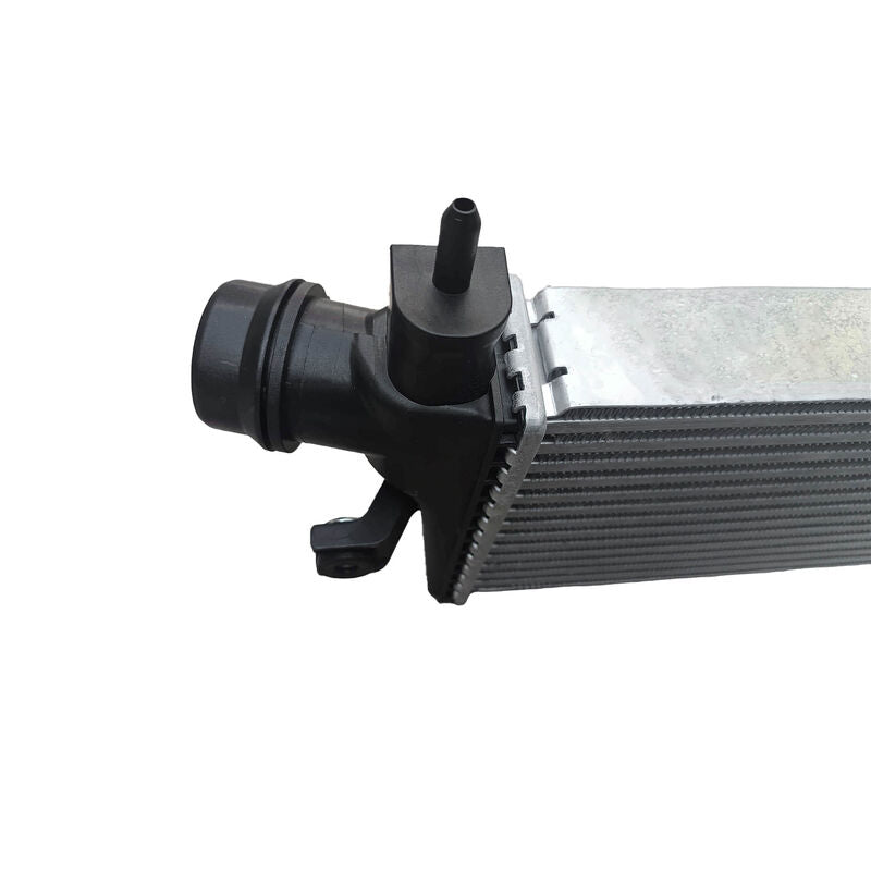 Intercooler Fit For Toyota Fortuner GUN156R Hilux GUN123R GUN126R GUN136R 1GD-FTV 2.8L 17940-0E010 2015-2020