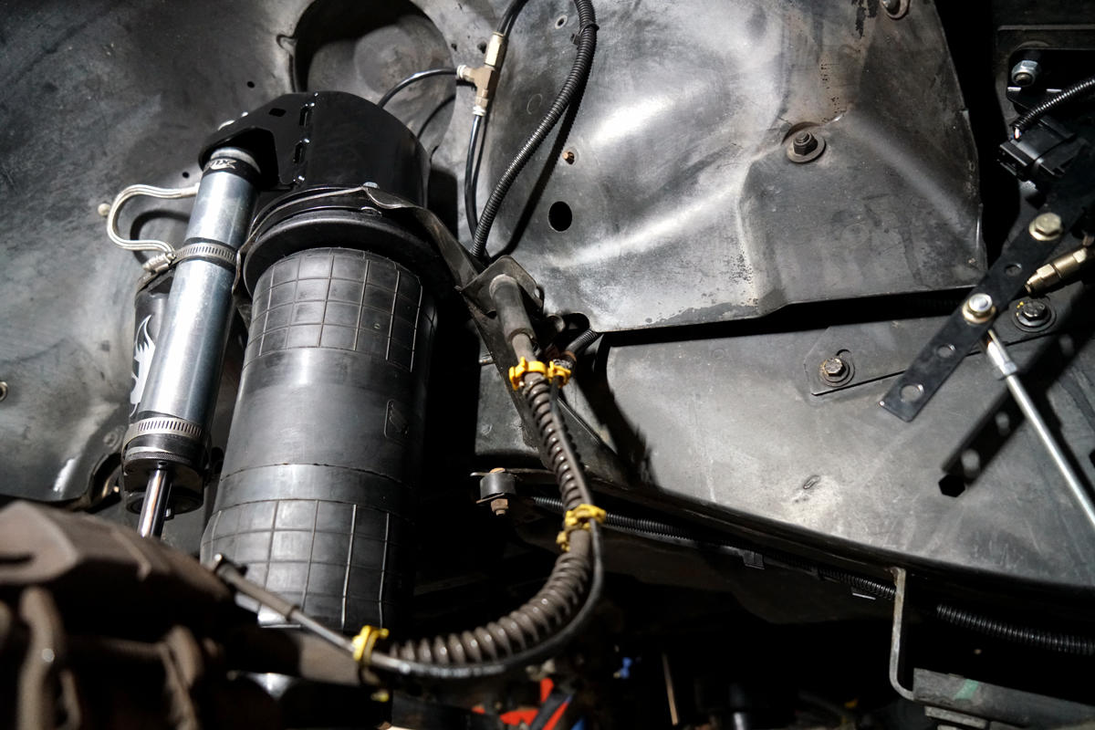 Full Air Suspension Kit Metric Tubing to suit Land Rover Defender 110 & 130 90-16 - standard height