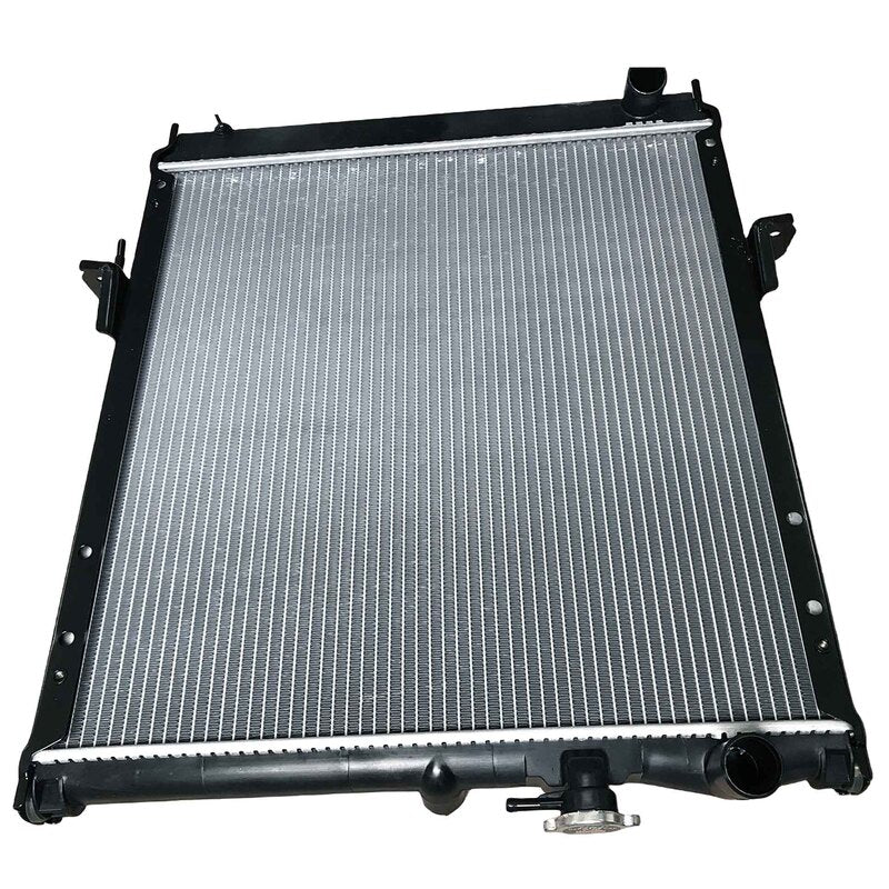 Aluminum Core Plastic Tank Radiator Fit For Isuzu NPR400 NPR300 NQR300 4.8L 2004-2007