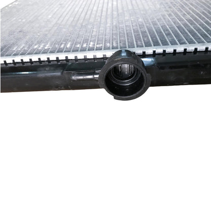 16mm Radiator With Cap Fit For Mitsubishi Pajero NM NP NS NT 2.8L 3.2L Diesel Auto & Manual 05/2000-ON
