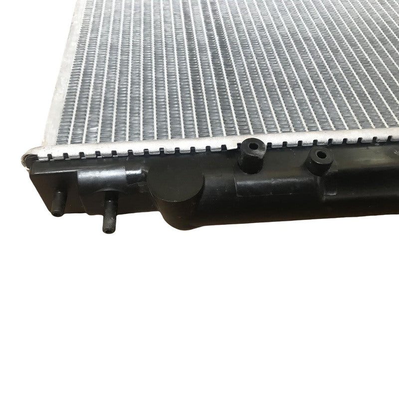 Aluminum Core Plastic Tank Radiator 26MM With Cap Fit For Nissan Navara D40 2.5L YD25DDTI 2005-2015 21460EB30A