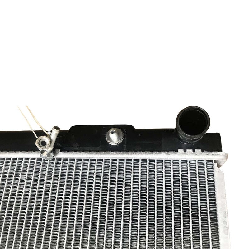 Aluminum Core Plastic Tank Radiator 26MM With Cap Fit For Nissan Navara D40 2.5L YD25DDTI 2005-2015 21460EB30A