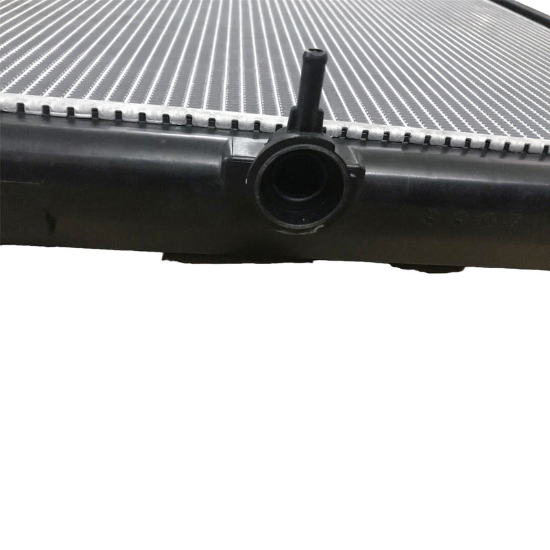 Radiator With Cap Fit For Toyota Landcruiser VDJ200 Series For Lexus LX570