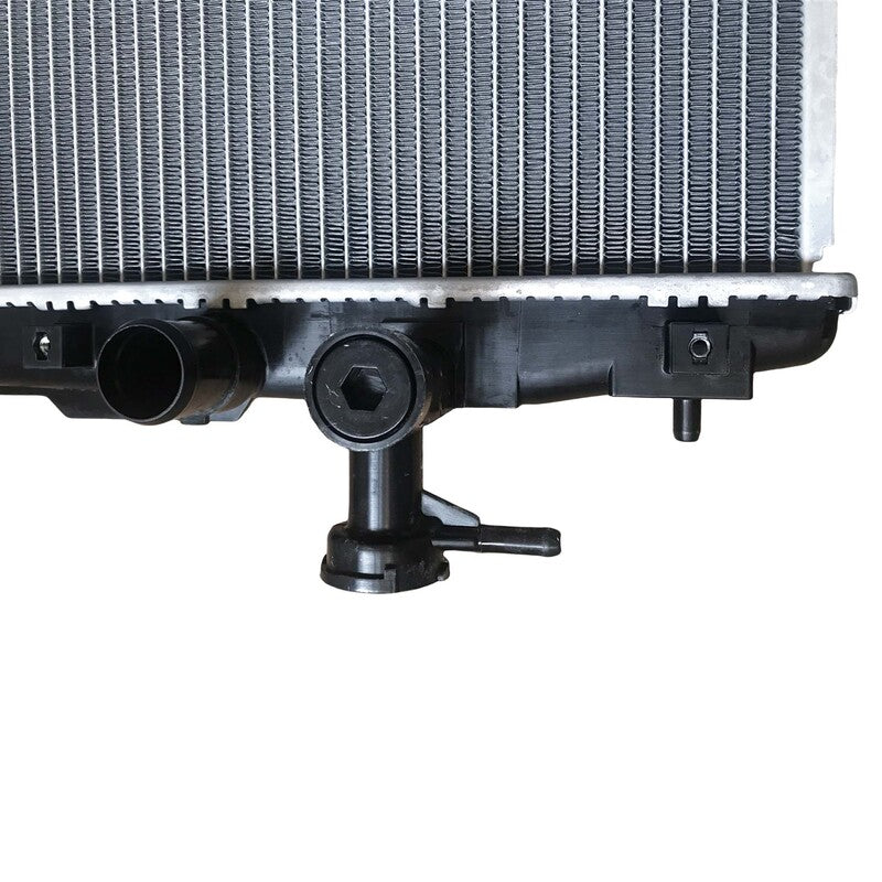 Radiator With Cap Fit For Toyota RAV4 ACA20 21 22 23 2.0L 2.4L 1AZFE 2AZFE 2000-2006 1640028140