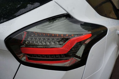 Smoke Full LED 3D Light Bar Tail Lights Fit For Ford Focus LZ 2015-2018